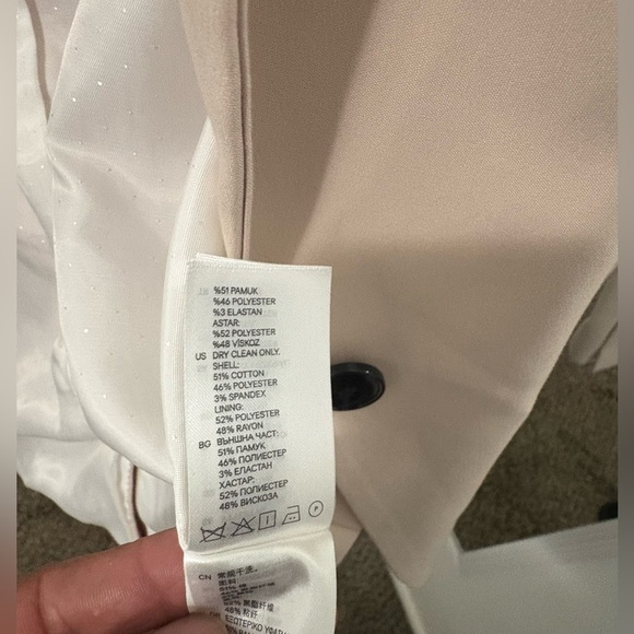 H&M Women's Blazer in Light Beige. NWOT - Picture 7 of 7